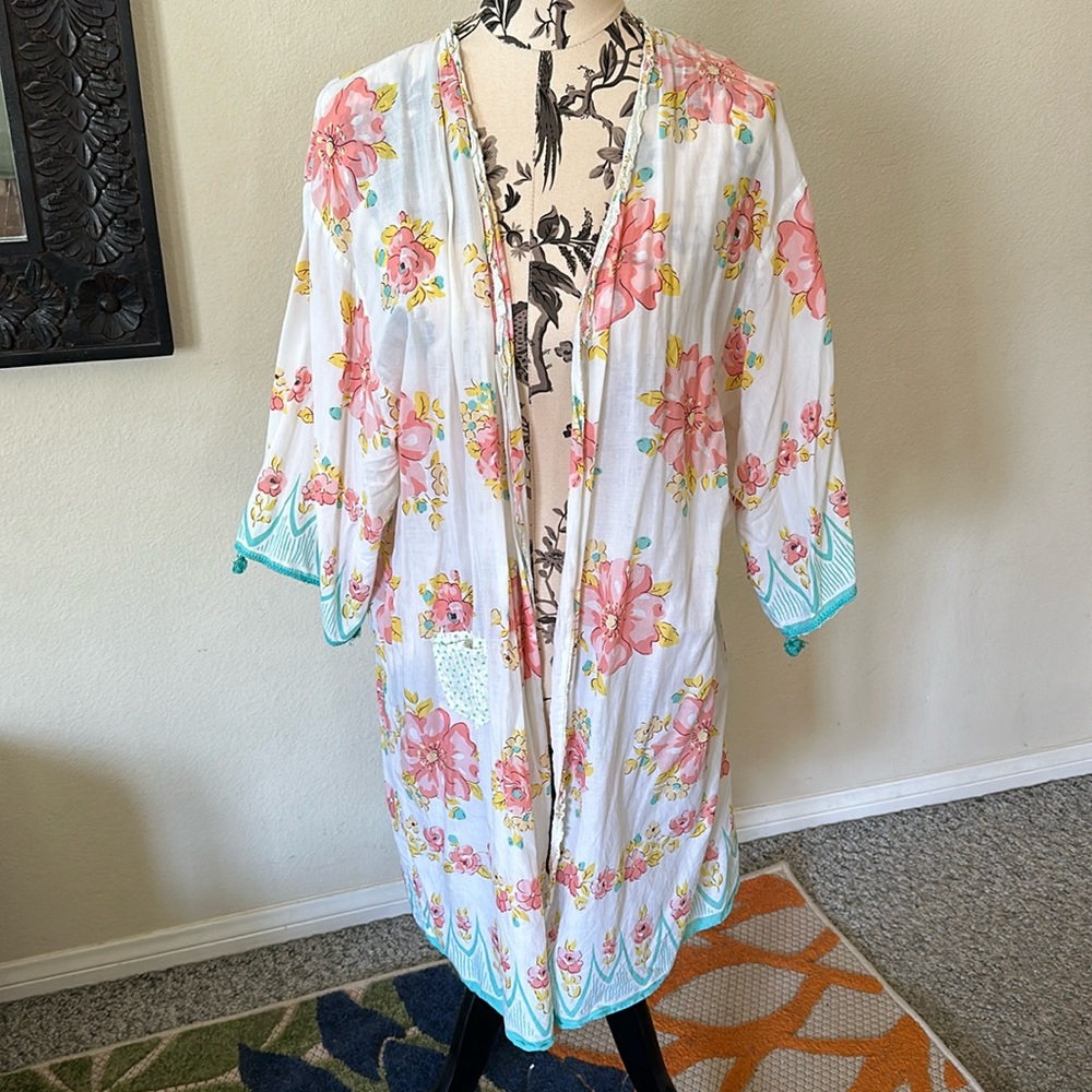 One Size Floral Kimono Lightweight With Tassels